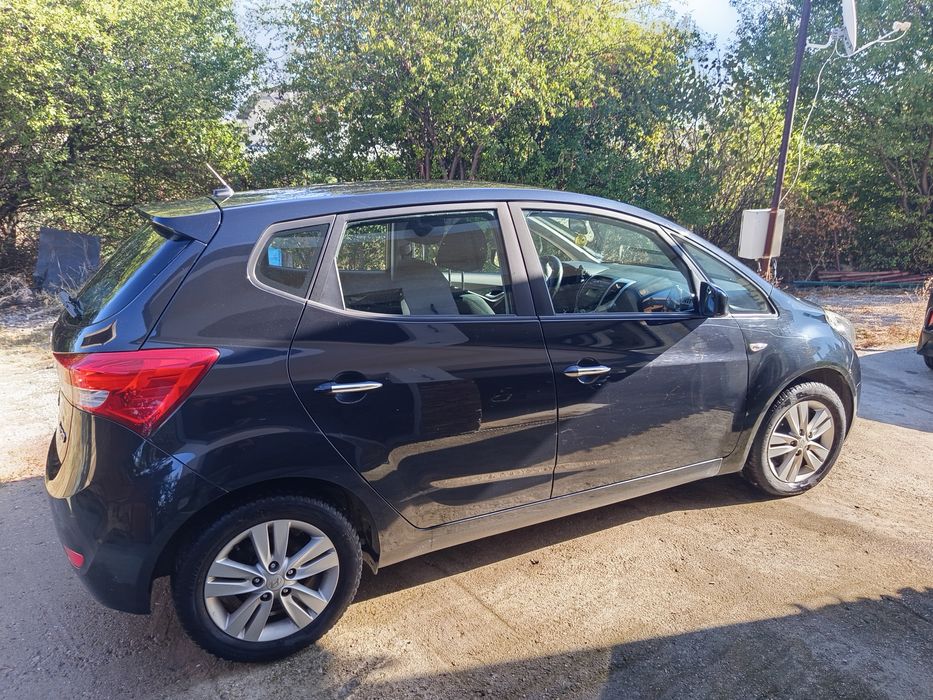Лек автомобил Hyundai ix 20