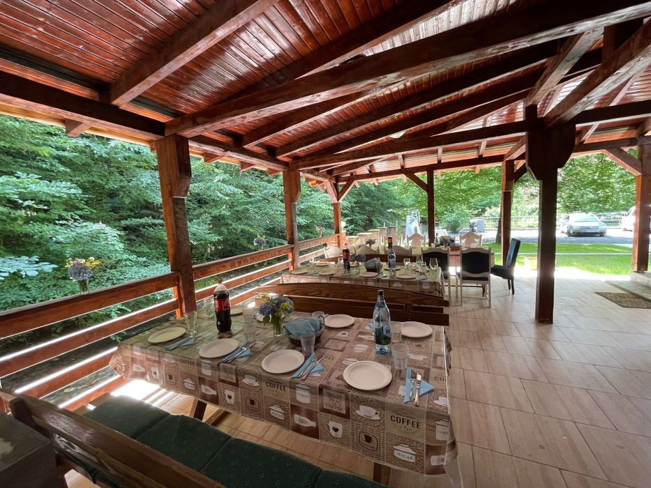 Cabana de inchiriat cu ciubar
