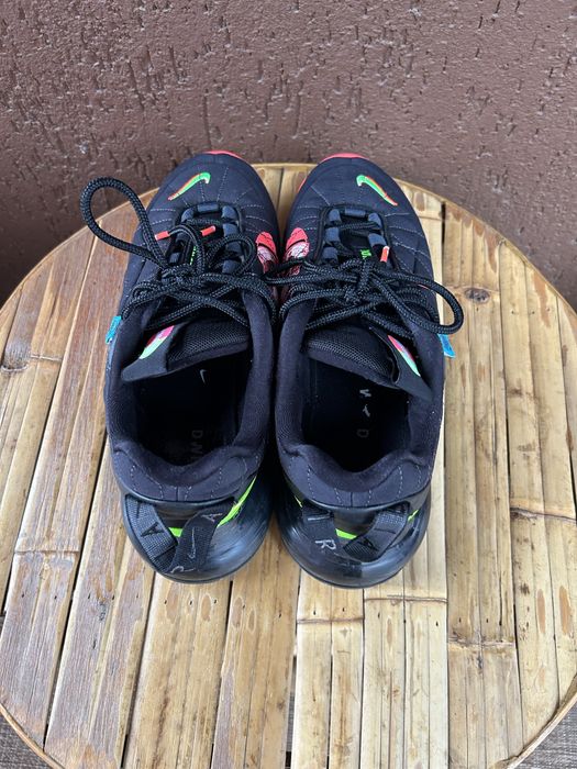 Nike AirMax worldwide 720