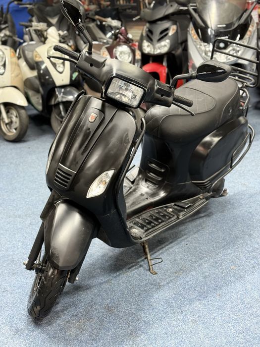 Vespa AGM 45km/h 49cc