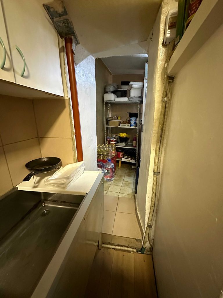 Продава се Заведение в Добрич, Червената пръст - 350 кв.м за 438 €/кв.м - Снимка #17