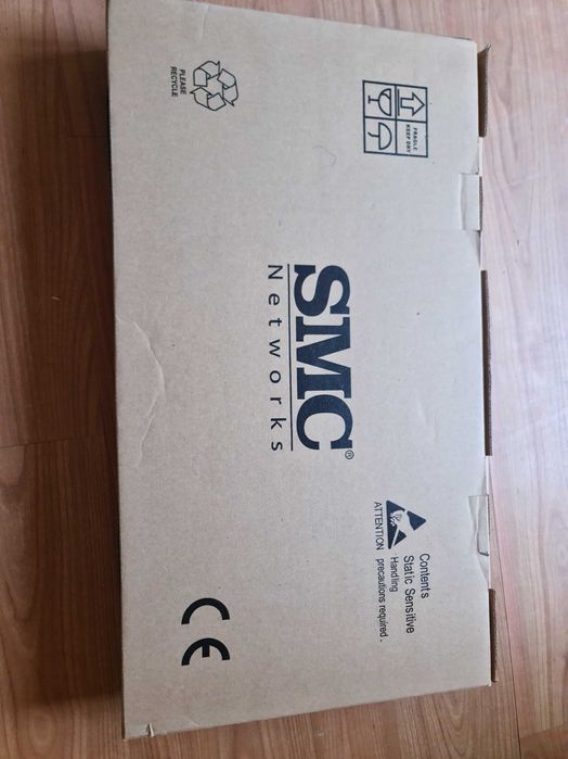 Switch SMC 24-port 10/100, SMCFS26