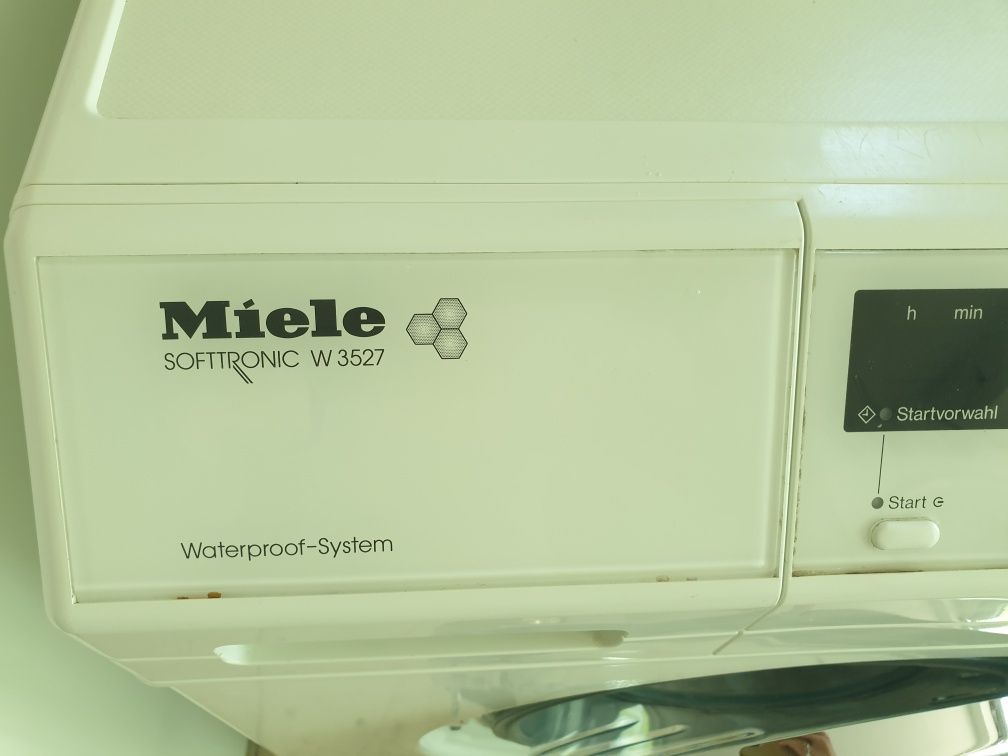 MIELE softtronic W3527 waterproof system