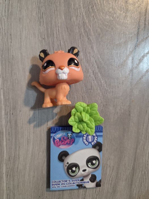 Figutina LpS, Littlest pet Shop, doar scoasa din cutie