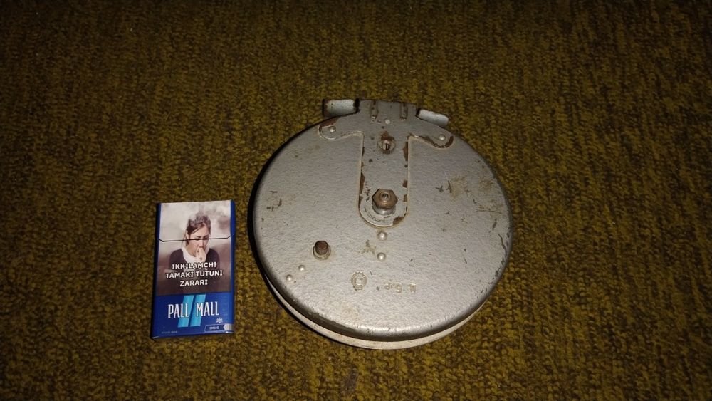 Большая катушка для рыбалки