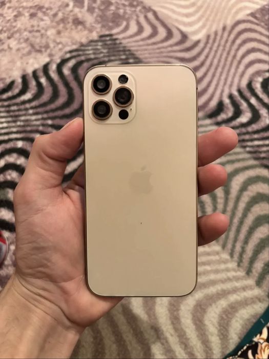 Iphone12pro залатис свет