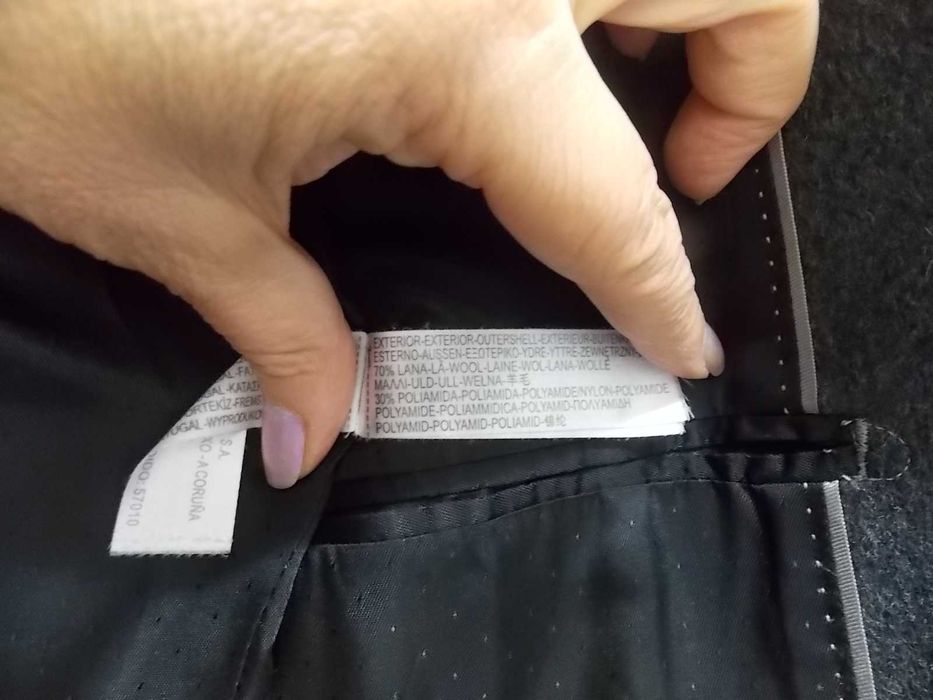 palton Massimo Dutti mas 42 - 350 lei