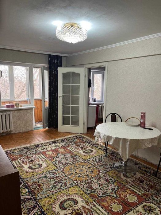 Продам 2 комнатную квартиру проспект Женис