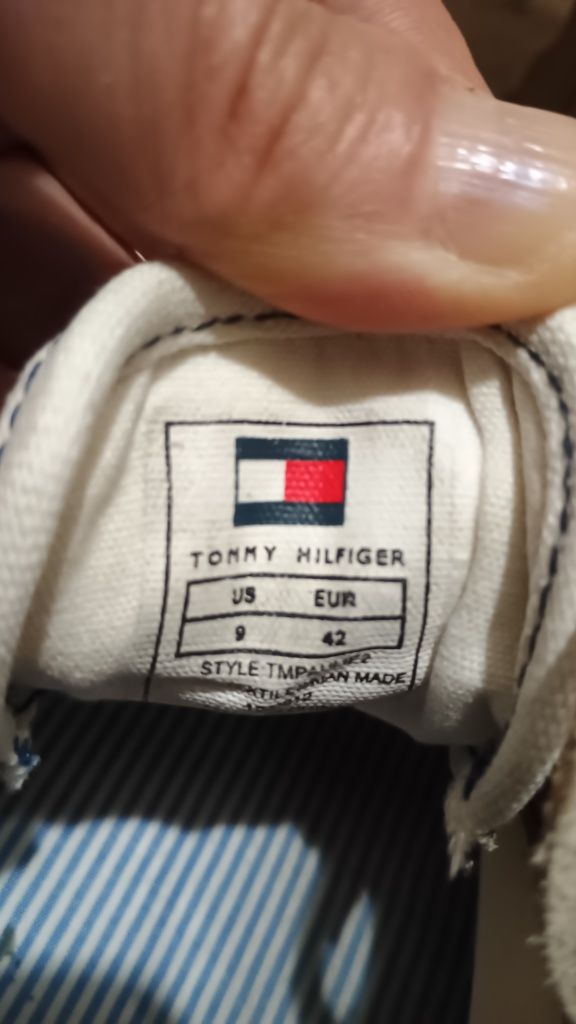 Tommy Hilfiger, #42, original!