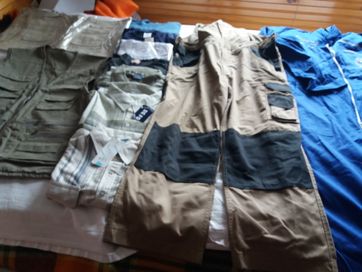 Мъжки гардероб състоящ се от елеци ,тениски ризи и раб гащеризони