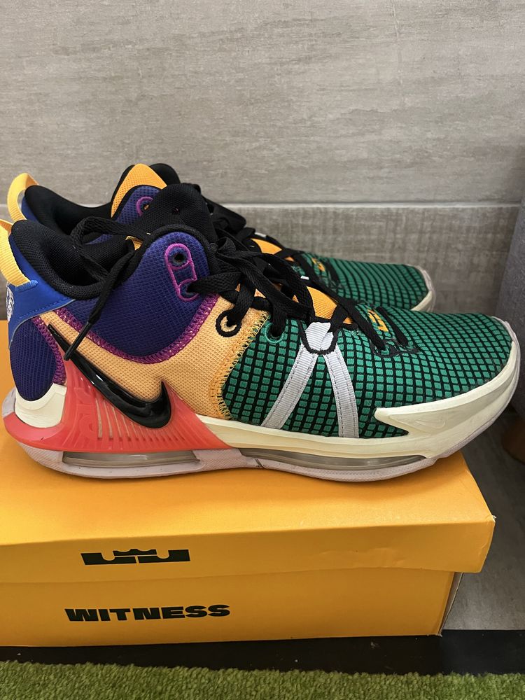 Nike Lebron Witness 7