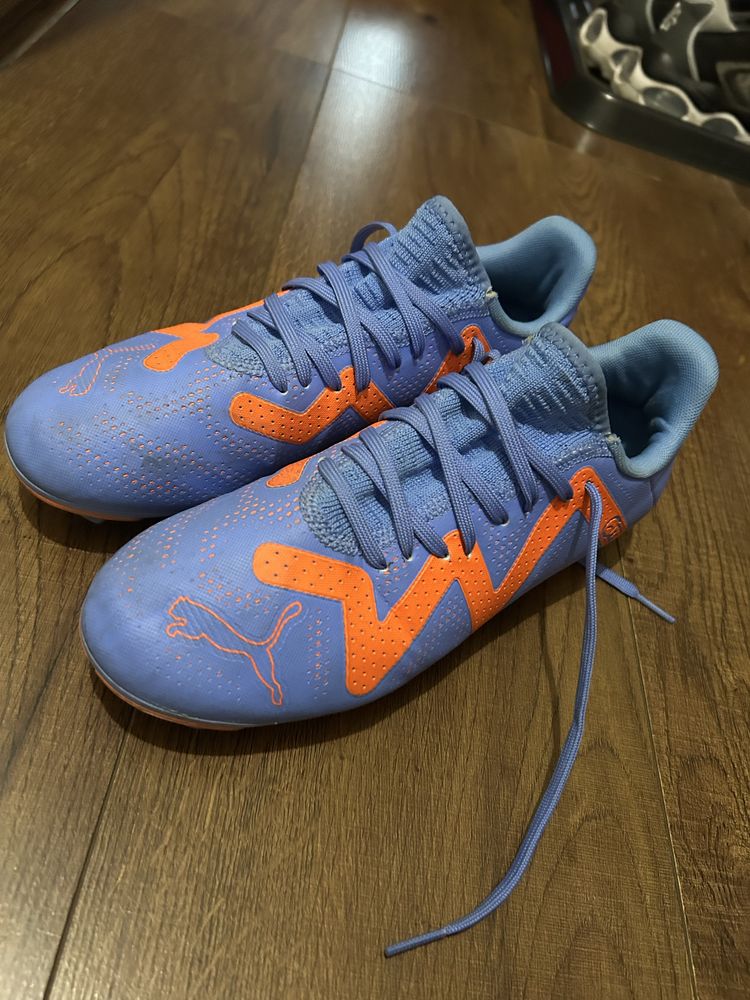 Футболни бутонки на Puma