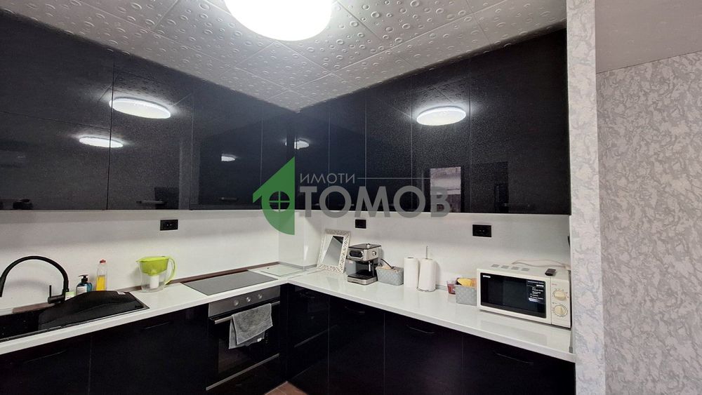 Продава се Тристаен апартамент в Стара Загора, Зора - 68 кв.м за 1008 €/кв.м - Снимка #1