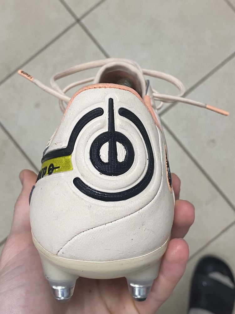 Nike tiempo желязо