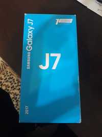 Продам Samsung J7