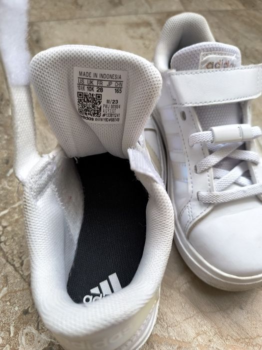 Детски маратонки Adidas Grand Court 2.0
