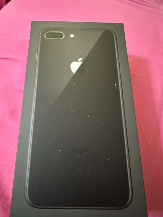 Iphone 8 plus 64 GB