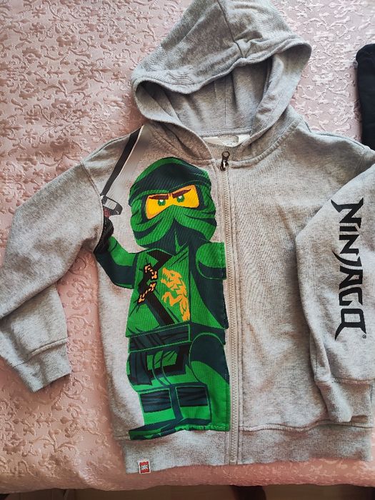 Комплект за момче Ninjago на H&M