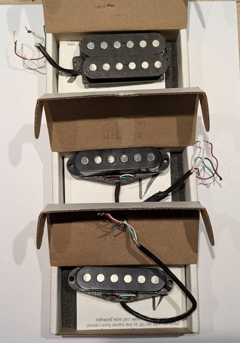 Doze chitară Tom Anderson strat noiseless