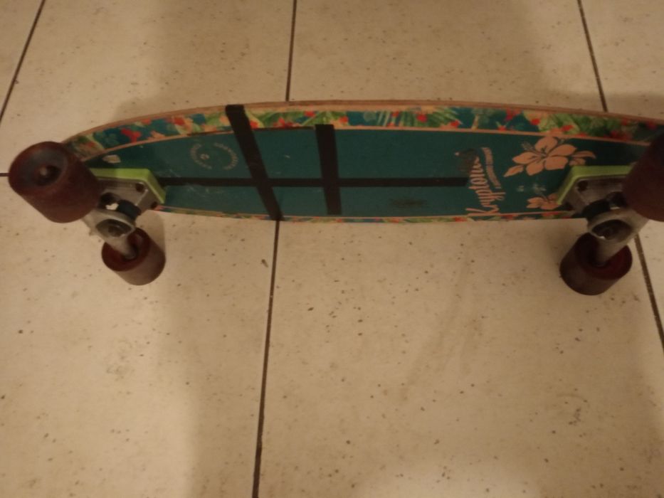 Skateboard de vânzare folosit, dar foarte bun