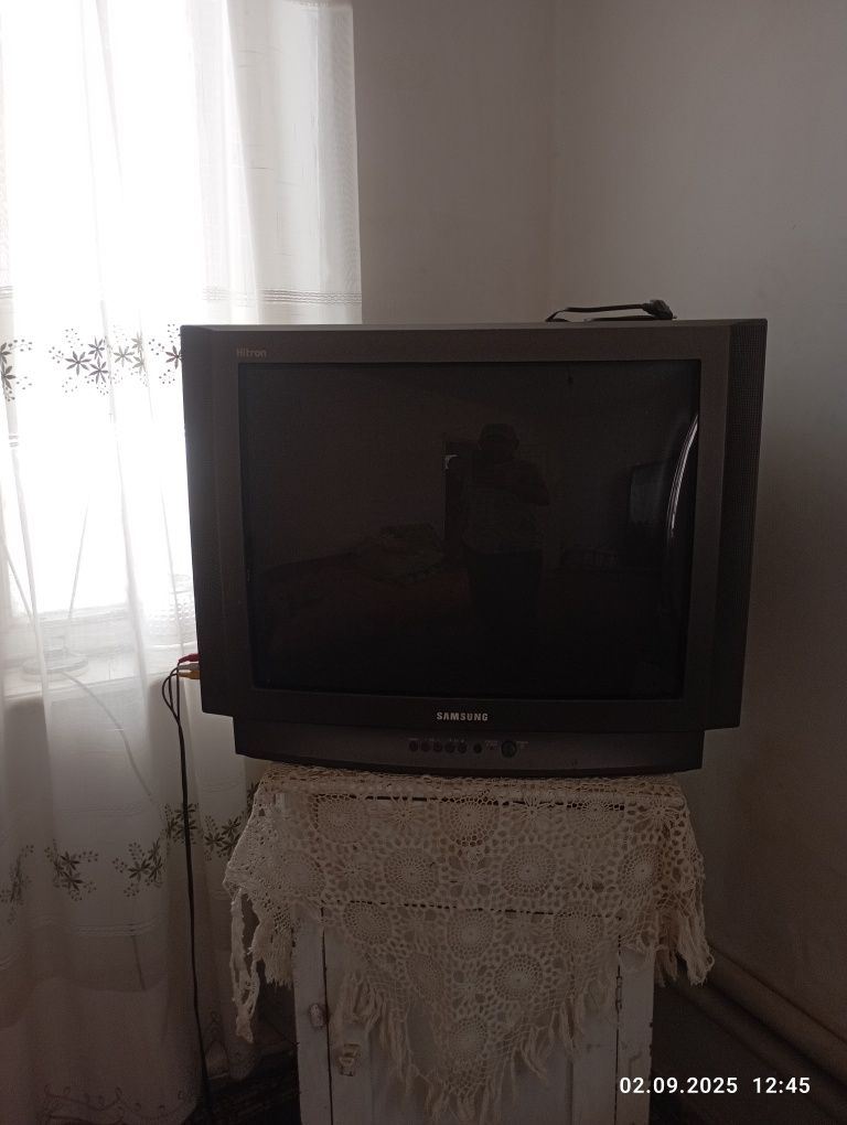 Продаётся всё из дома.