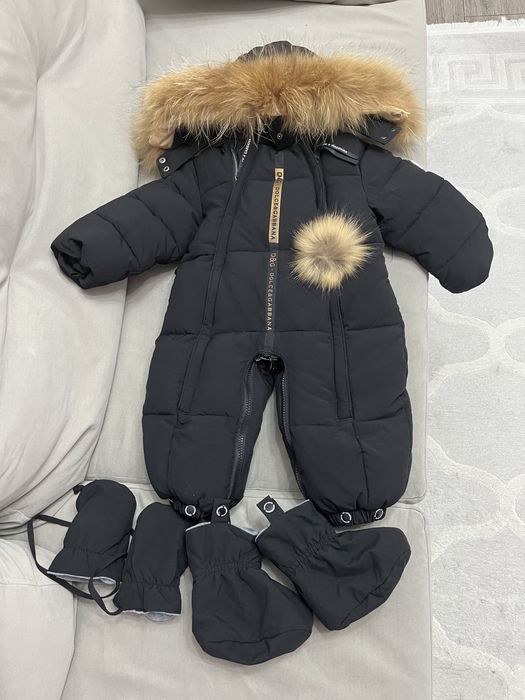 Продам детский зимний комбинезон