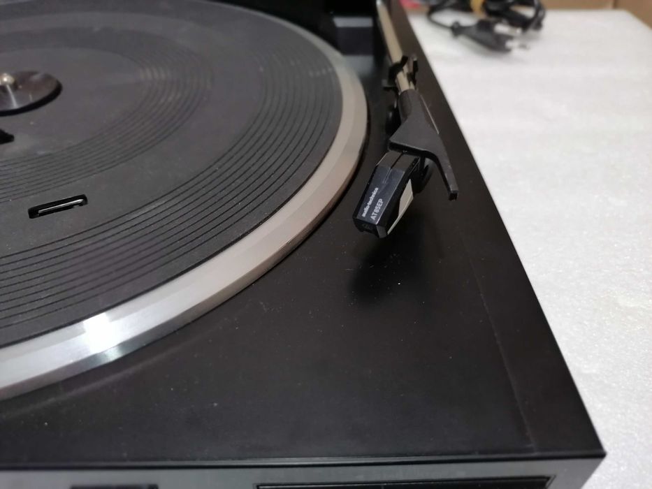 Pickup Technics SL-J110R – total automat, cu doza noua.