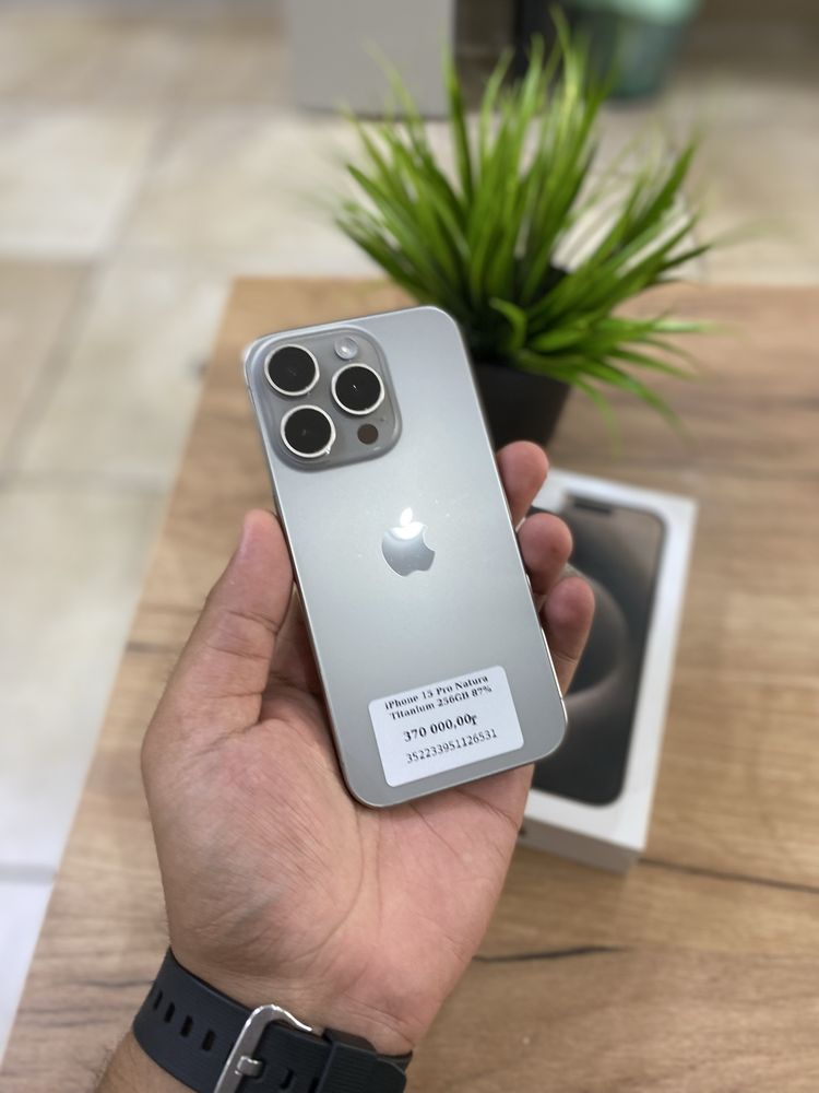 iPhone 15 Pro Natural Titanium 256GB 87%
