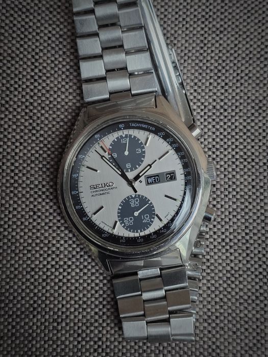 Vand sau Schimb Seiko  Panda  Chronograph 6138-8020