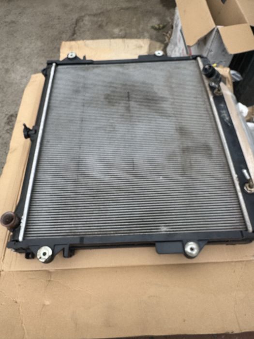 Оригинал радиатор Лексус LX570, Свап Газель
