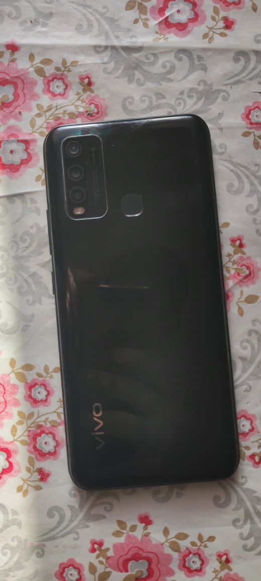 Смартфон Vivo Y30