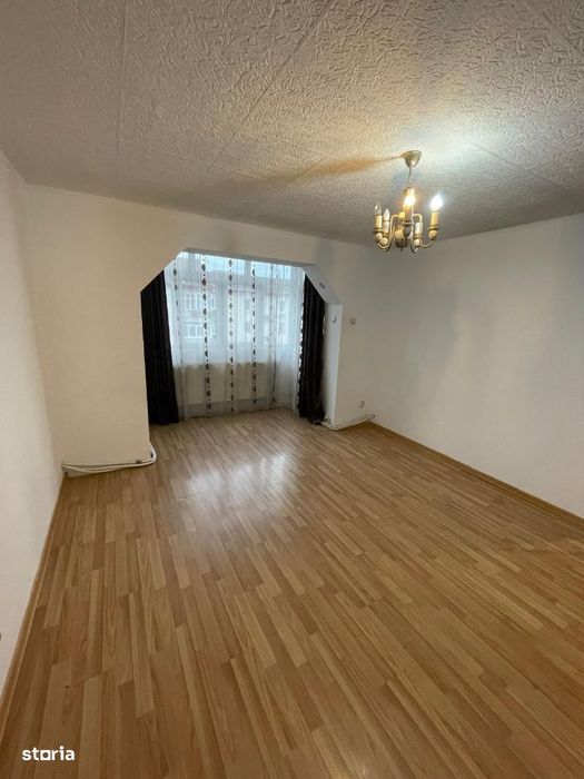 Apartament 2 camere 42 mp zona Spitalului Județean Preț 42.900 Euro