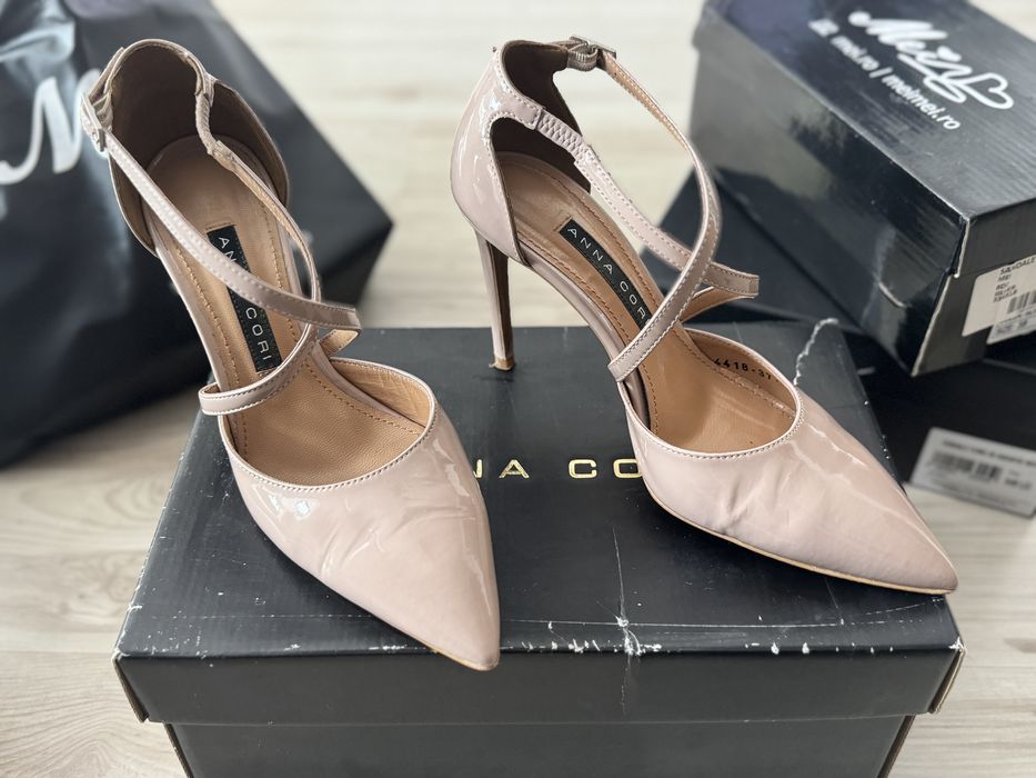 Pantofi eleganti Anna Cori