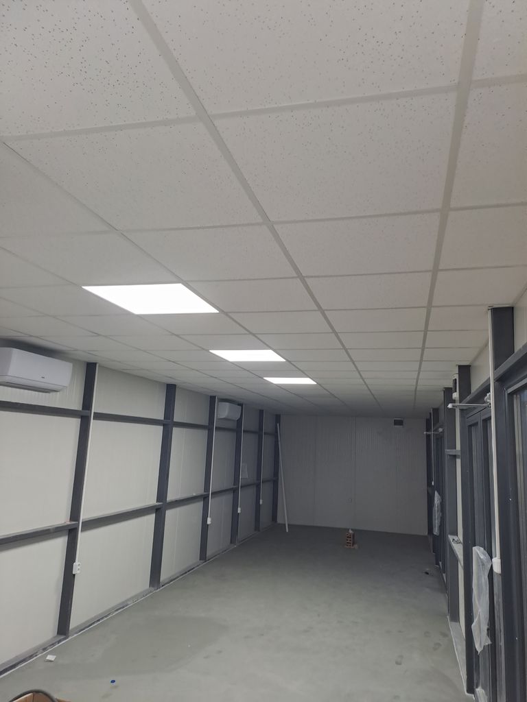 Дава се под наем Офис в Раковски - 70 кв.м за 510 € - Снимка #2