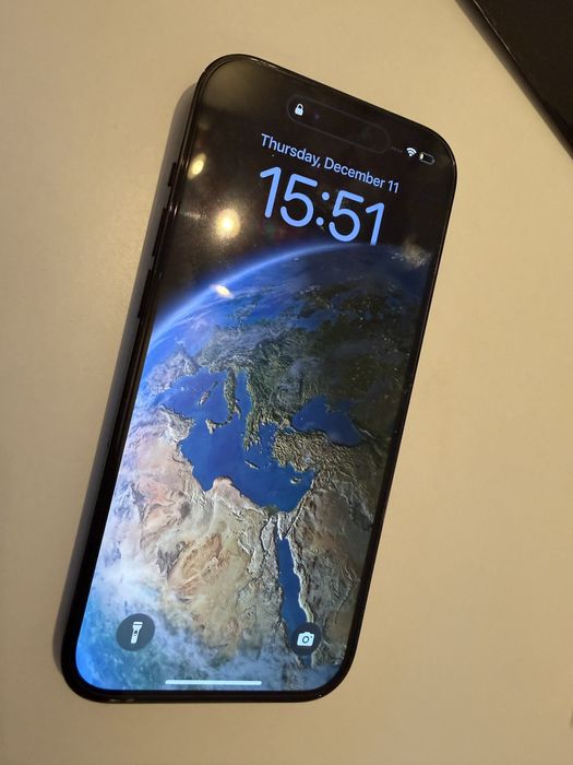 Iphone 14 pro 256gb negru la cutie , bonus 3 folii, 4 carcase noi