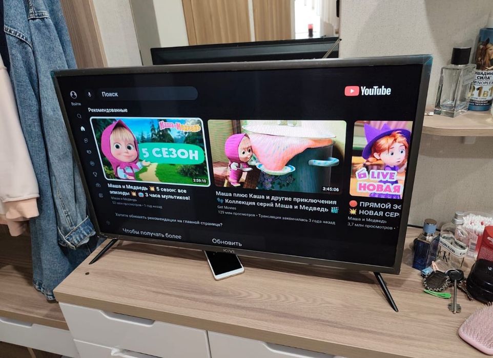 Смарт телевизор KiVi 81 см smart tv  WiFi YouTube