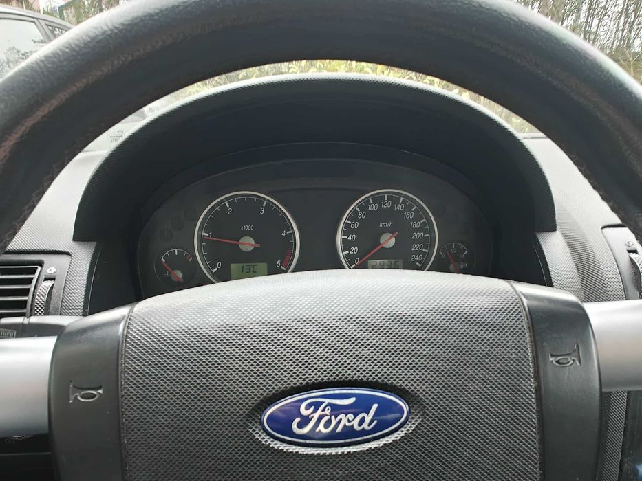 Ford Mondeo GIA 2001
