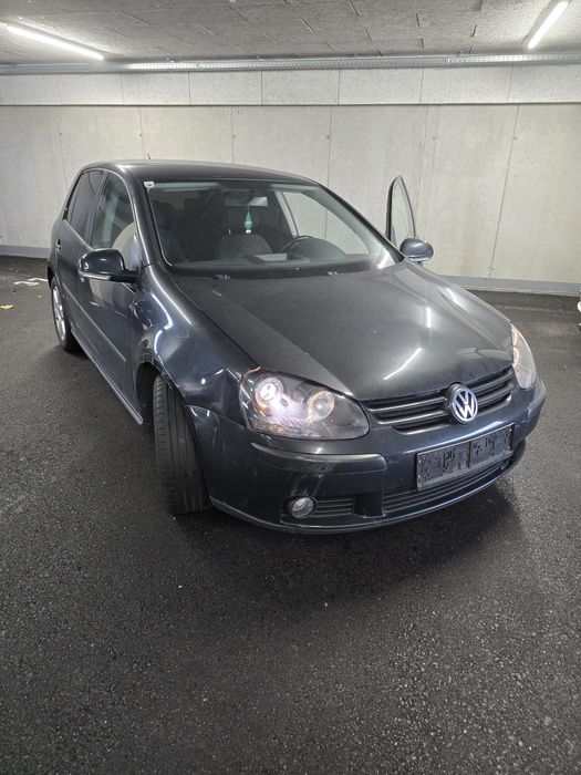 Golf 5 benzina avariat motor exepcional