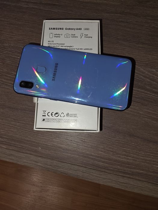 Samsung s10 plus  și a40