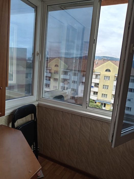 Închiriez apartament cu 2, camere Ampoi 3