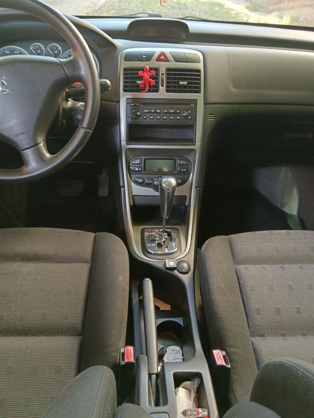 Пежо 307 бензин газ 2.0 i 136кс Автомат