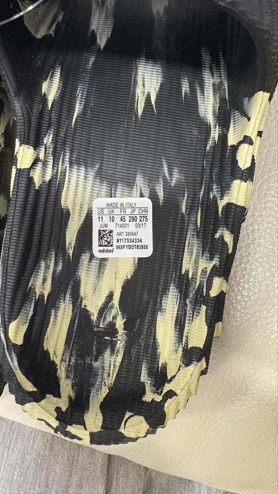 Papuci adidas Adilette 22 negru cu alb mărime 44-45