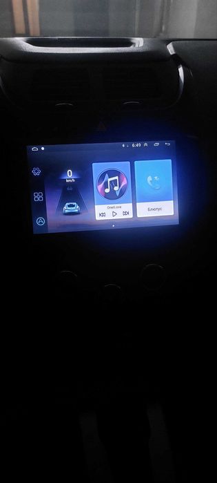 Tesla monitor sotiladi