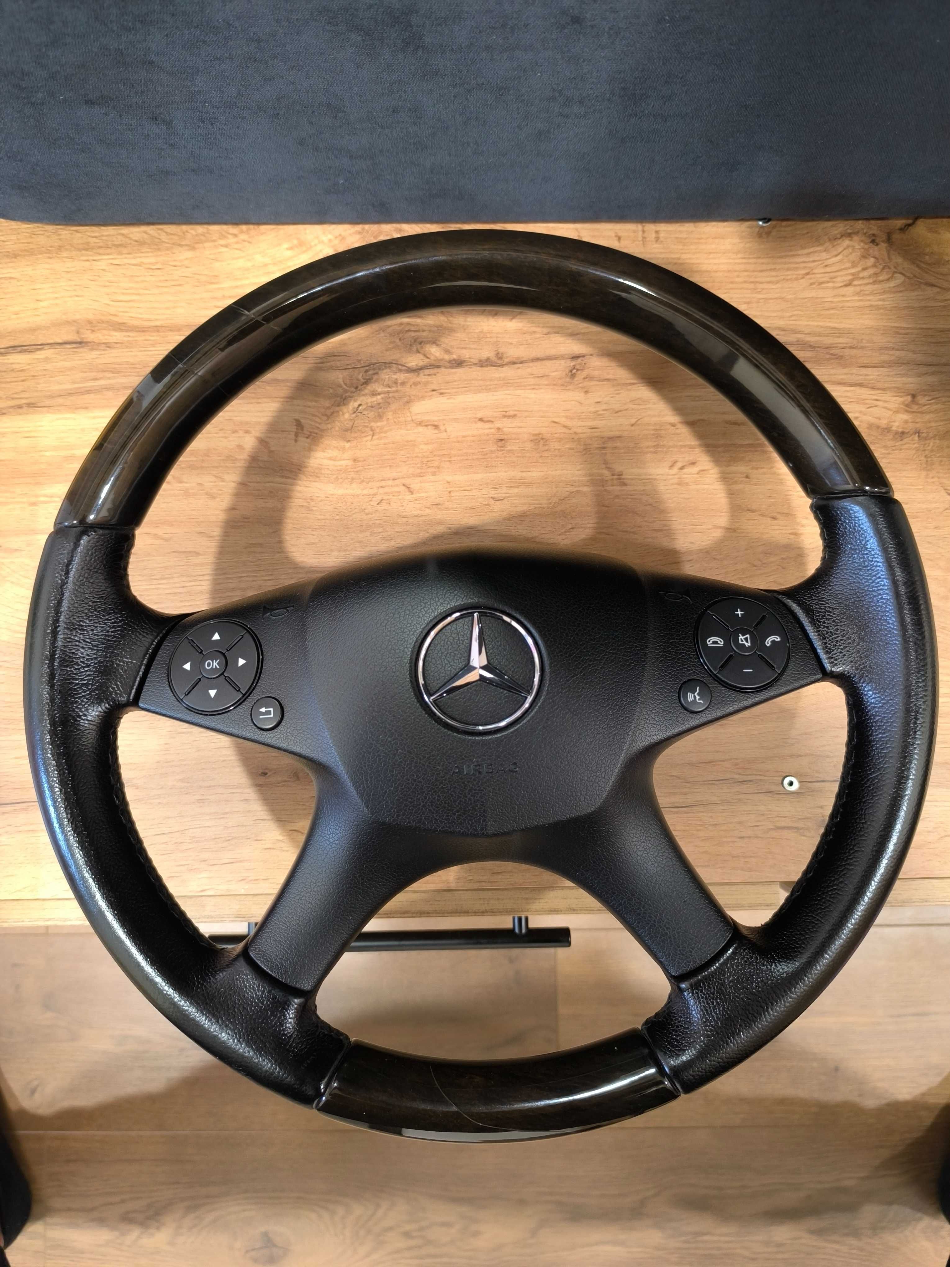Волан  Mercedes w204, w212, x204, w164, R-class