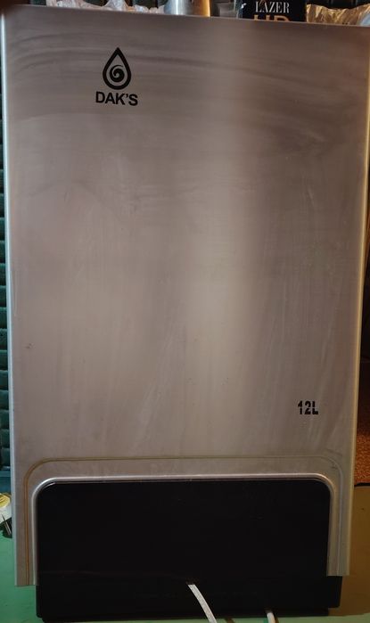 Продам газовую колонку (водонагреватель)