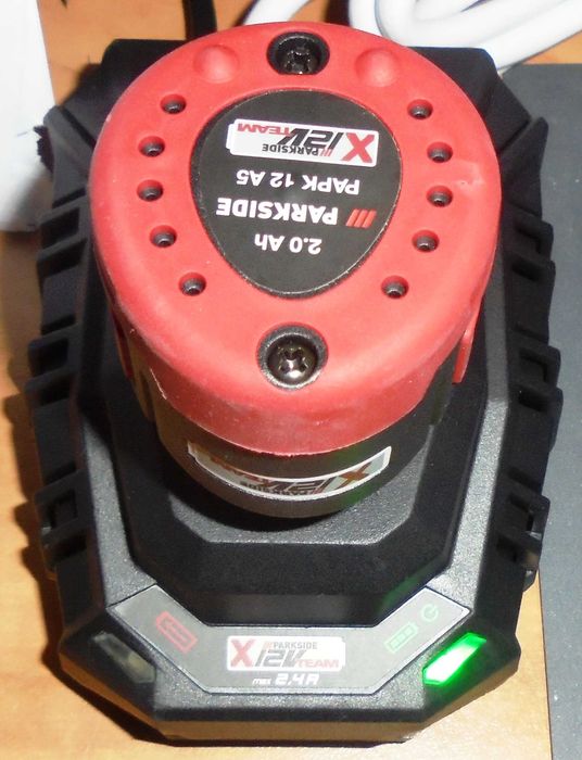 Vand set charger +acumulator 12 V Parkside X12V Team, Performance ,noi