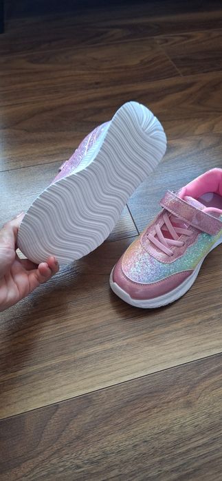 Детски обувки кожени