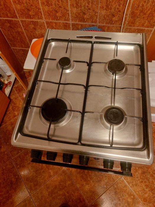 Vand aragaz electrolux cu probleme