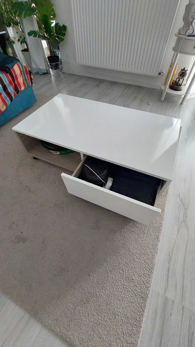 masuta cafea sufragerie
