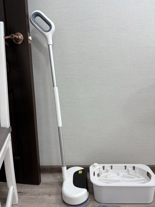 Продам швабру моющую